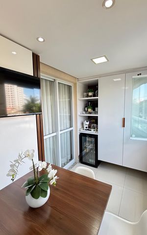 Apartamento à venda com 78m², 2 quartos e 1 vaga Apartamento à venda com 78m², 2 quartos e 1 vagaSala - Sala de Jantar Varanda