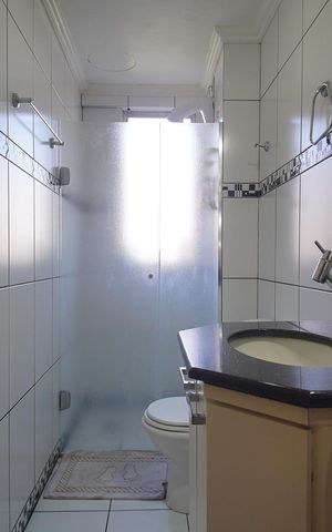 Apartamento à venda com 86m², 2 quartos e 2 vagas Apartamento à venda com 86m², 2 quartos e 2 vagasBanheiro