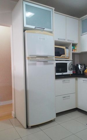 Apartamento à venda com 86m², 2 quartos e 2 vagas Apartamento à venda com 86m², 2 quartos e 2 vagasCozinha