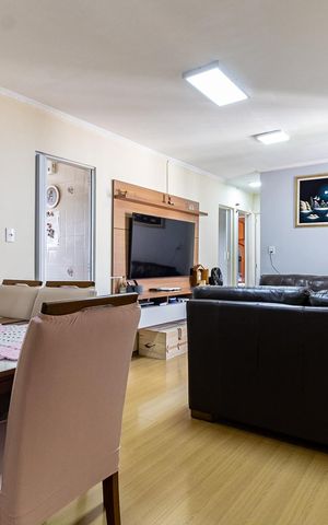 Apartamento à venda com 63m², 3 quartos e 1 vaga Apartamento à venda com 63m², 3 quartos e 1 vagaSala
