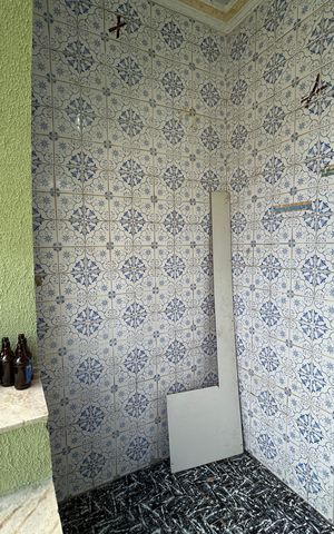 Casa à venda com 90m², 3 quartos e sem vagaÁrea comum