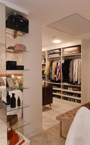 Apartamento à venda com 410m², 3 quartos e 3 vagasCloset