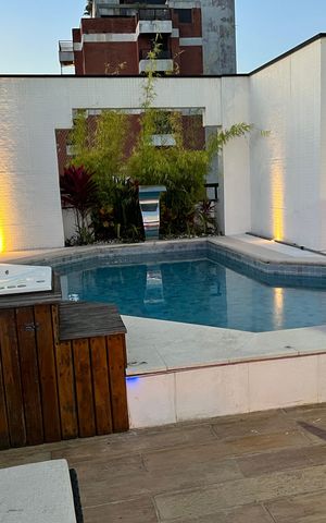 Apartamento à venda com 410m², 3 quartos e 3 vagasPiscina