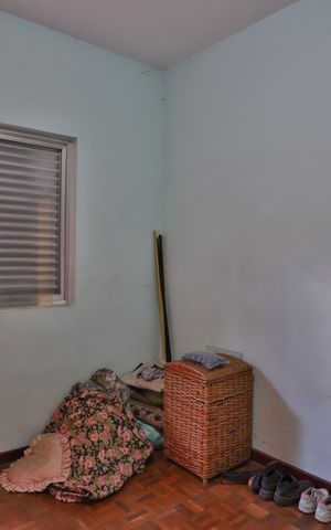 Casa à venda com 220m², 3 quartos e 9 vagas Casa à venda com 220m², 3 quartos e 9 vagasQuarto 2