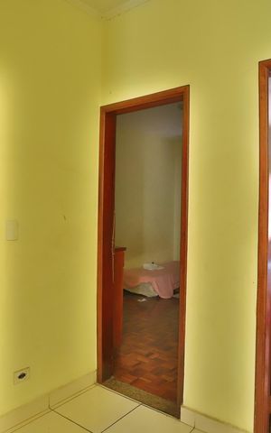Casa à venda com 220m², 3 quartos e 9 vagas Casa à venda com 220m², 3 quartos e 9 vagasHall dos quartos
