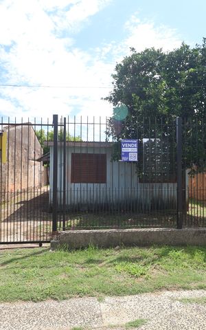 Casa à venda com 48m², 2 quartos e 2 vagasFachada