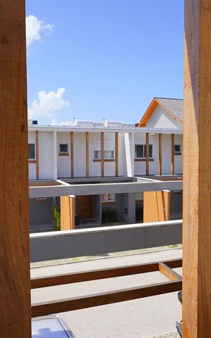 Casa de condomínio para alugar com 120m², 3 quartos e 2 vagasSuíte - vista