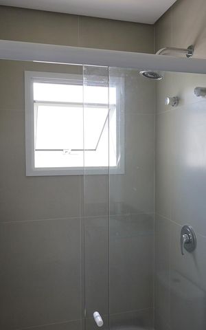 Casa de condomínio para alugar com 120m², 3 quartos e 2 vagasBanheiro Corredor