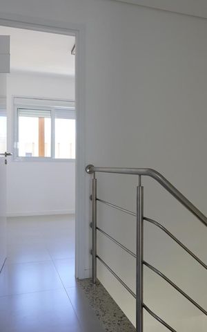 Casa de condomínio para alugar com 120m², 3 quartos e 2 vagasCorretor