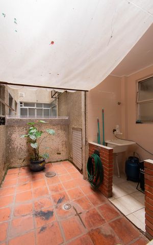 Apartamento à venda com 118m², 4 quartos e sem vaga Apartamento à venda com 118m², 4 quartos e sem vagaÁrea de Serviço