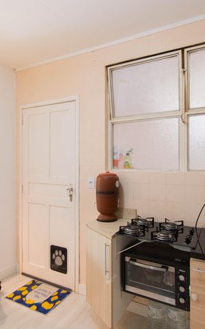 Apartamento à venda com 118m², 4 quartos e sem vaga Apartamento à venda com 118m², 4 quartos e sem vagaCozinha