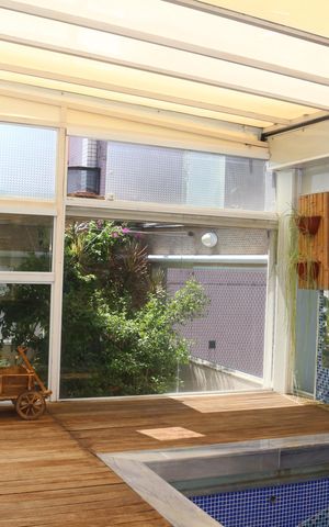 Apartamento à venda com 360m², 3 quartos e 4 vagasQuintal