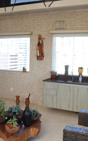 Apartamento à venda com 360m², 3 quartos e 4 vagasÁrea gourmet