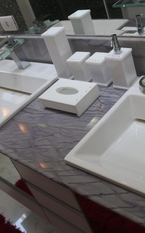 Apartamento à venda com 360m², 3 quartos e 4 vagasBanheiro da Suíte 1