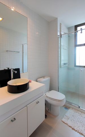 Apartamento para alugar com 234m², 3 quartos e 3 vagas Apartamento para alugar com 234m², 3 quartos e 3 vagasBanheiro 2 Suíte