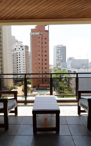 Apartamento à venda com 251m², 3 quartos e 3 vagasVaranda da Sala