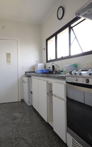 Apartamento à venda com 251m², 3 quartos e 3 vagasCozinha