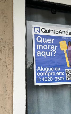 Casa de condomínio à venda com 120m², 2 quartos e 2 vagas Casa de condomínio à venda com 120m², 2 quartos e 2 vagasPlaquinha