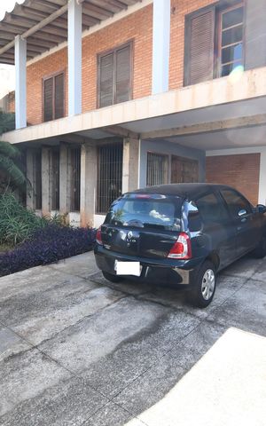 Casa à venda com 258m², 4 quartos e 2 vagasGaragem