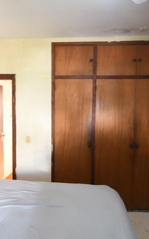 Casa à venda com 258m², 4 quartos e 2 vagasQuarto - Suíte
