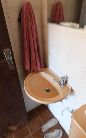 Casa à venda com 258m², 4 quartos e 2 vagasBanheiro de serviço