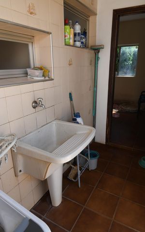Casa à venda com 258m², 4 quartos e 2 vagasÁrea de Serviço