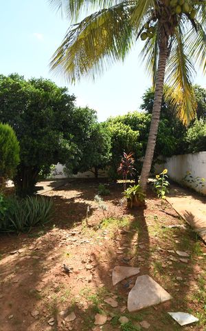 Casa à venda com 258m², 4 quartos e 2 vagasQuarto de Serviço - Vista
