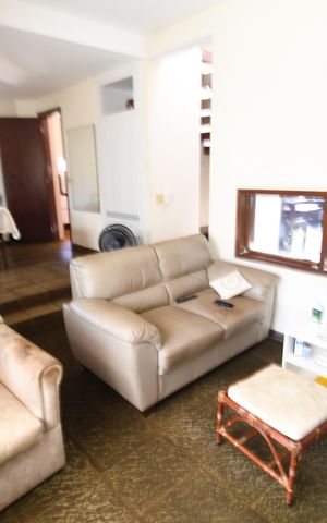 Casa à venda com 258m², 4 quartos e 2 vagasSala 2