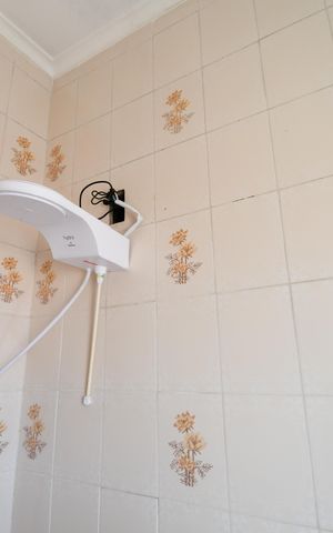 Casa à venda com 258m², 4 quartos e 2 vagasBanheiro 1