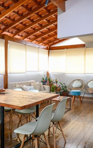 Casa à venda com 225m², 3 quartos e 2 vagas Casa à venda com 225m², 3 quartos e 2 vagasVaranda Gourmet