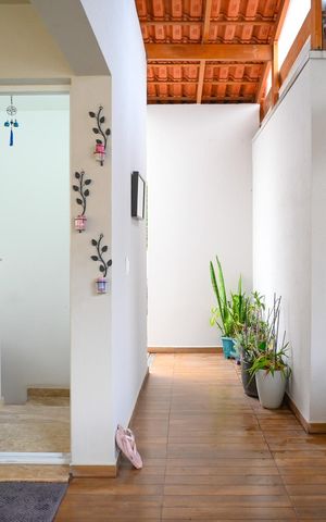 Casa à venda com 225m², 3 quartos e 2 vagas Casa à venda com 225m², 3 quartos e 2 vagasVaranda Gourmet