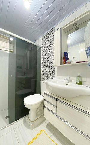 Casa à venda com 92m², 3 quartos e 1 vagaBanheiro