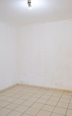 Casa para alugar com 70m², 1 quarto e sem vagav