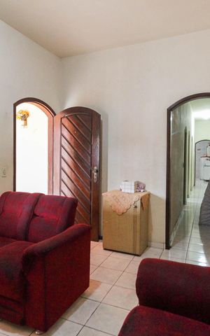 Casa à venda com 153m², 4 quartos e 1 vaga Casa à venda com 153m², 4 quartos e 1 vagaSala Casa 1