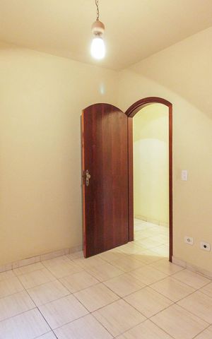 Casa à venda com 153m², 4 quartos e 1 vaga Casa à venda com 153m², 4 quartos e 1 vagaQuarto 1 Casa 2