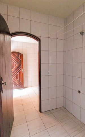 Casa à venda com 153m², 4 quartos e 1 vaga Casa à venda com 153m², 4 quartos e 1 vagaÁrea de Serviço Casa 2