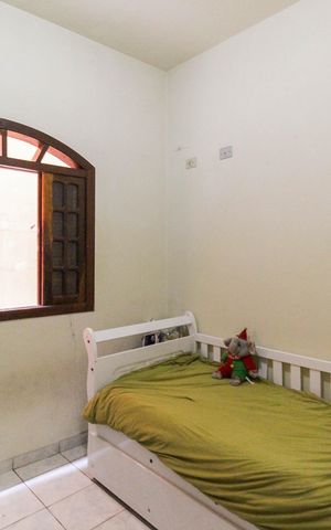 Casa à venda com 153m², 4 quartos e 1 vaga Casa à venda com 153m², 4 quartos e 1 vagaQuarto 2 Casa 1
