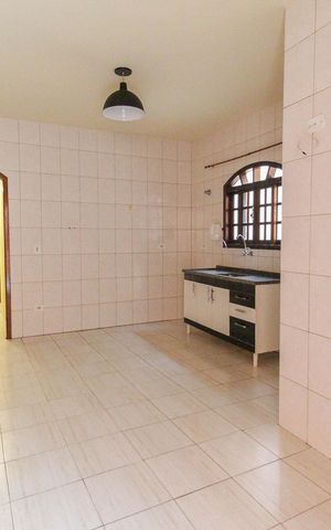 Casa à venda com 153m², 4 quartos e 1 vaga Casa à venda com 153m², 4 quartos e 1 vagaCozinha Casa 2