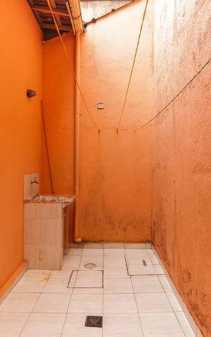 Casa à venda com 153m², 4 quartos e 1 vaga Casa à venda com 153m², 4 quartos e 1 vagaÁrea de Serviço Casa 2