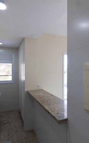 Apartamento à venda com 82m², 3 quartos e 2 vagasCOZINHA