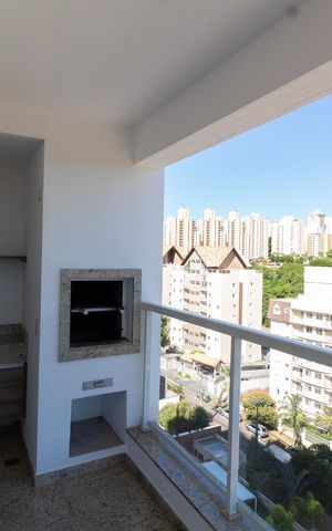 Apartamento à venda com 82m², 3 quartos e 2 vagasVARANDA Sala