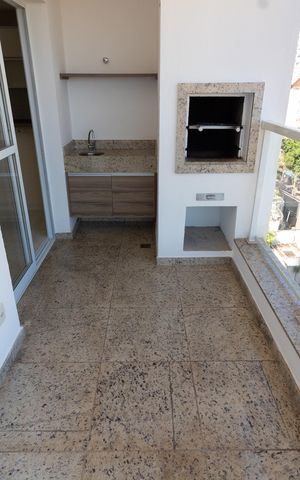 Apartamento à venda com 82m², 3 quartos e 2 vagasVARANDA Sala