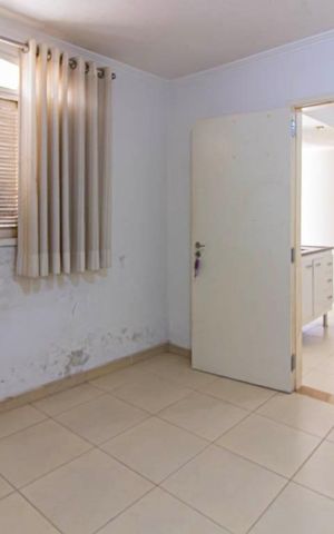 Casa à venda com 224m², 3 quartos e 3 vagas Casa à venda com 224m², 3 quartos e 3 vagasQuarto - Edícula