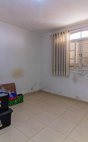 Casa à venda com 224m², 3 quartos e 3 vagas Casa à venda com 224m², 3 quartos e 3 vagasQuarto - Edícula