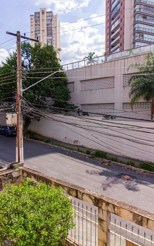 Casa à venda com 224m², 3 quartos e 3 vagas Casa à venda com 224m², 3 quartos e 3 vagasVista da Varanda