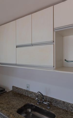 Apartamento à venda com 210m², 3 quartos e 4 vagas Apartamento à venda com 210m², 3 quartos e 4 vagasCOZINHA