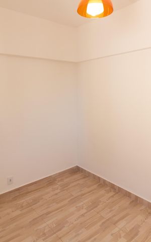 Apartamento à venda com 210m², 3 quartos e 4 vagas Apartamento à venda com 210m², 3 quartos e 4 vagasQUARTO 1