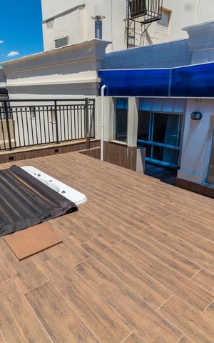 Apartamento à venda com 210m², 3 quartos e 4 vagas Apartamento à venda com 210m², 3 quartos e 4 vagasÁREA EXTERNA COBERTURA