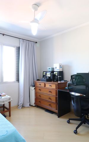 Apartamento à venda com 90m², 3 quartos e sem vagaQuarto 2
