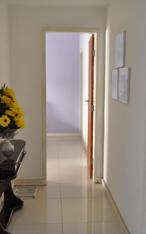 Casa de condomínio à venda com 200m², 5 quartos e 1 vagaCorredor